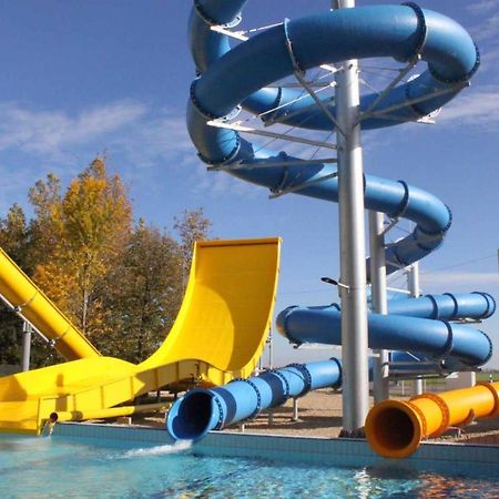 Arinza Apartman Vendeghaz Мезёкёвешд Экстерьер фото
